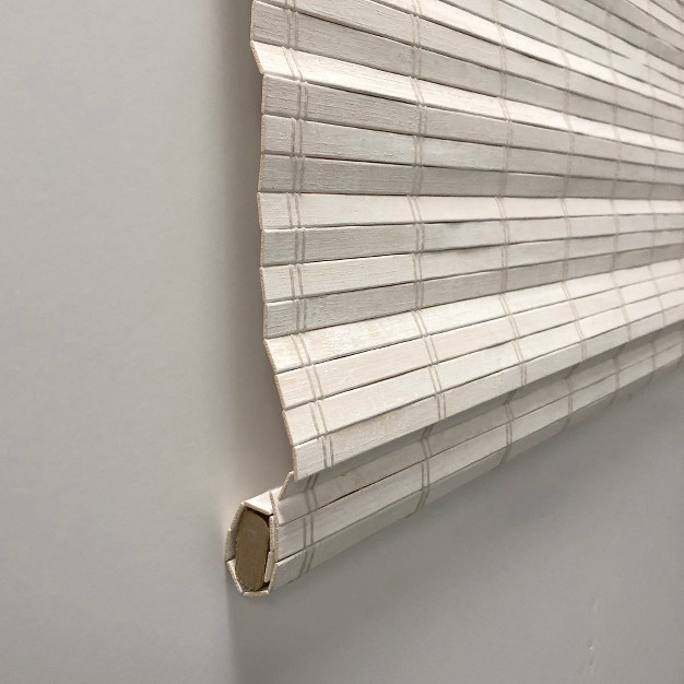 Radiance Brooklyn 27 in Cordless White Distressed Bamboo Roman Shade