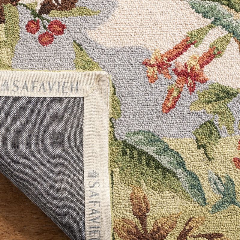 Safavieh Chelsea Jungle Trop Framed Floral Wool Rug