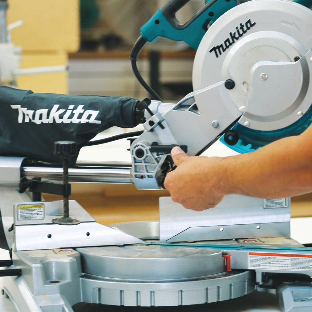 Makita 10 in. Slide Compound Miter Saw LS1018 from Makita