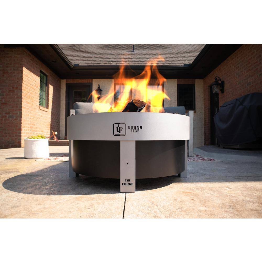 URBAN FIRE The Forge 16 in. H Diamond Edition Steel Fire Pit with Smokeless Technology FRG30-SB