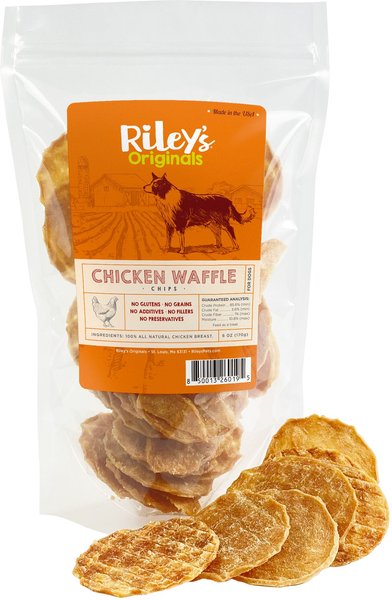 Riley's Originals Waffles Chicken Chips Dehydrated Chicken Dog Treats， 6-oz bag