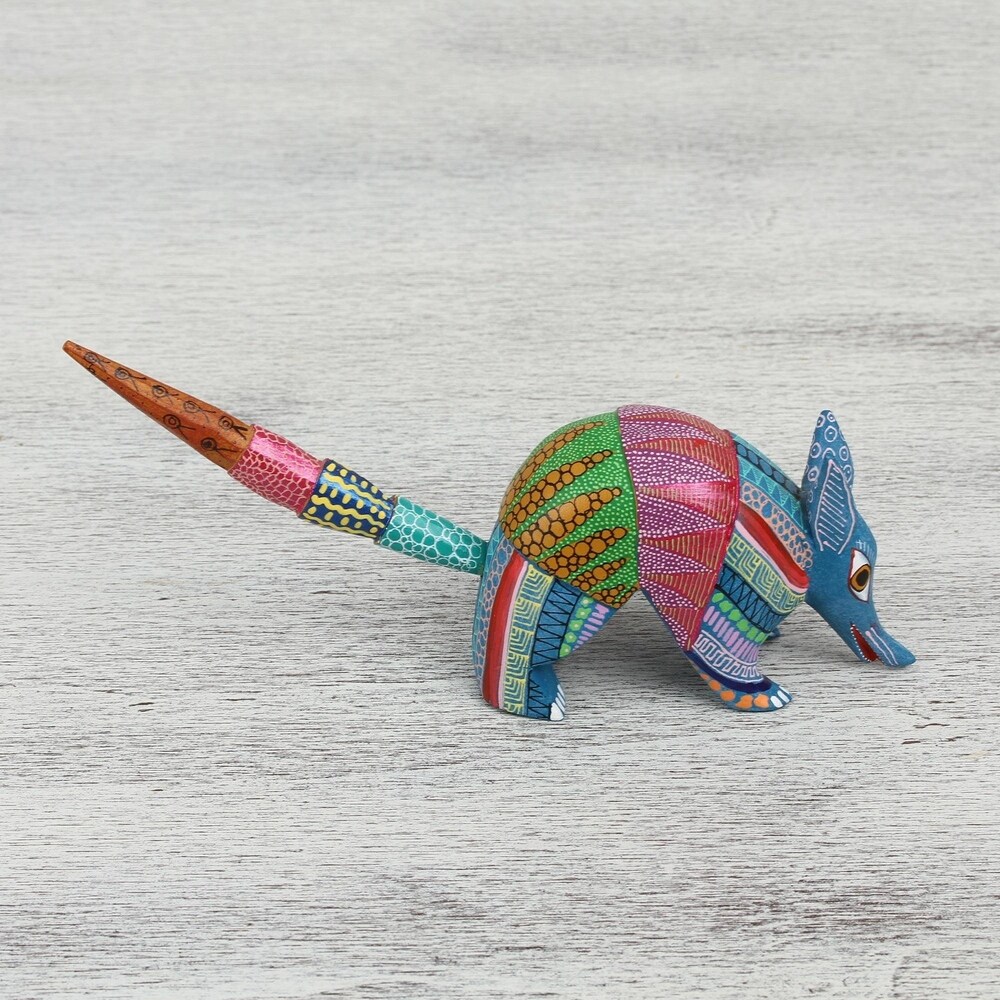 Handmade Armadillo Delight Wood Alebrije Figurine (Mexico)   2.8\