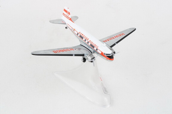 Herpa HE572613 Hawaiian Dc 3 1/200 Viewmaster