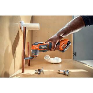 RIDGID 18V Brushless Cordless Oscillating Multi-Tool (Tool Only) and 14-Piece Oscillating Blade Set R86240B-AC24J14