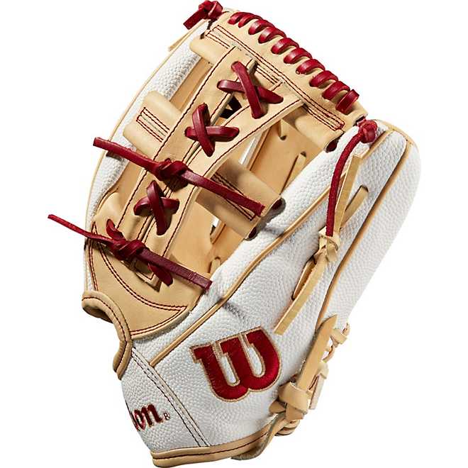 Wilson A2000 11.75 in. Infield Fast-Pitch Softball Glove