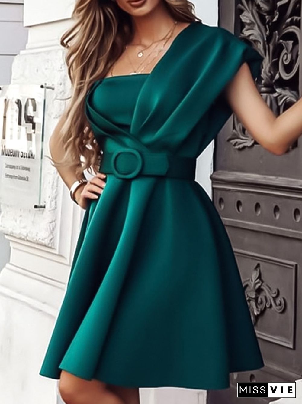 Sexy One Shoulder Tube Top Backless Slim Party Mini Dress Fashion Solid Sleeveless Belt Dress Elegant Women Temperament Dresses