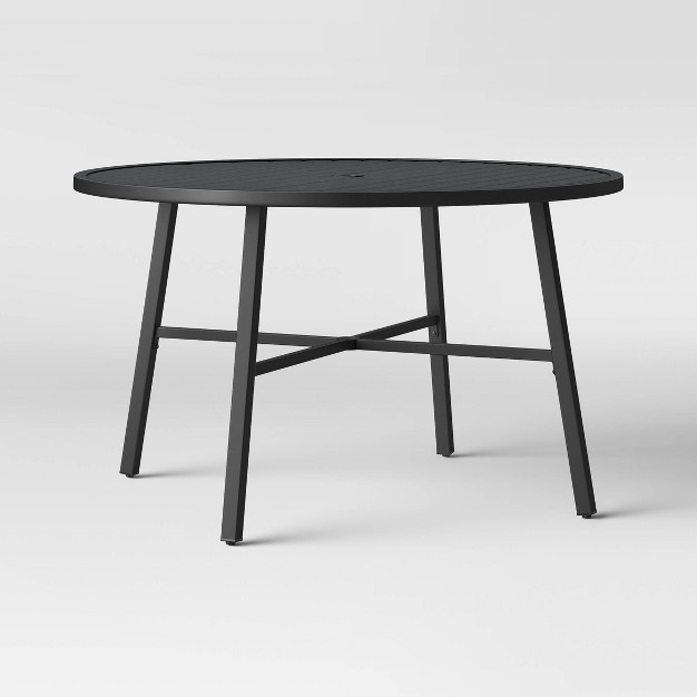 Fairmont 4 person Round Patio Dining Table Black